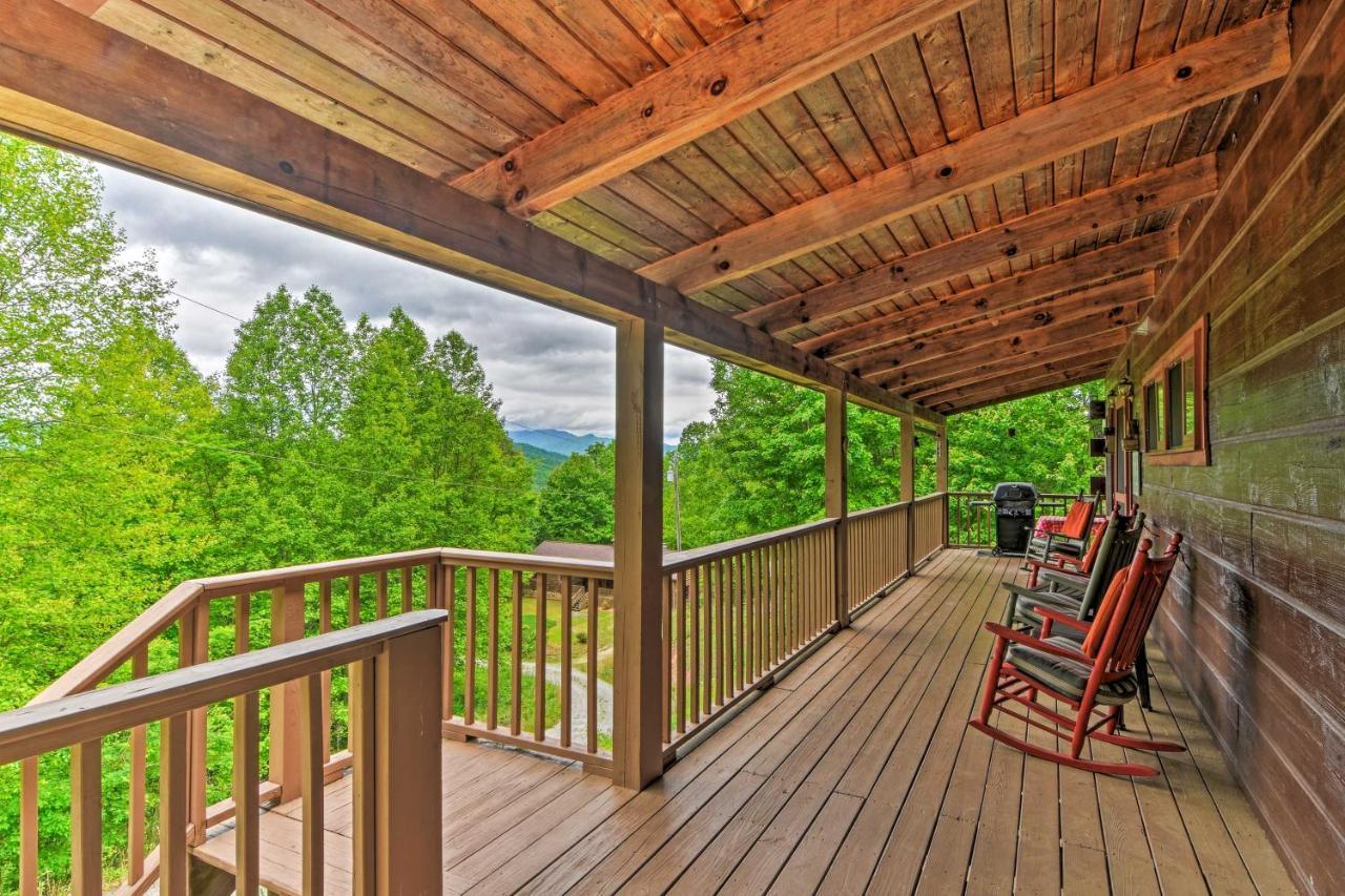 Bryson City Cabin With Hot Tub, Views And Pool Table! Esterno foto