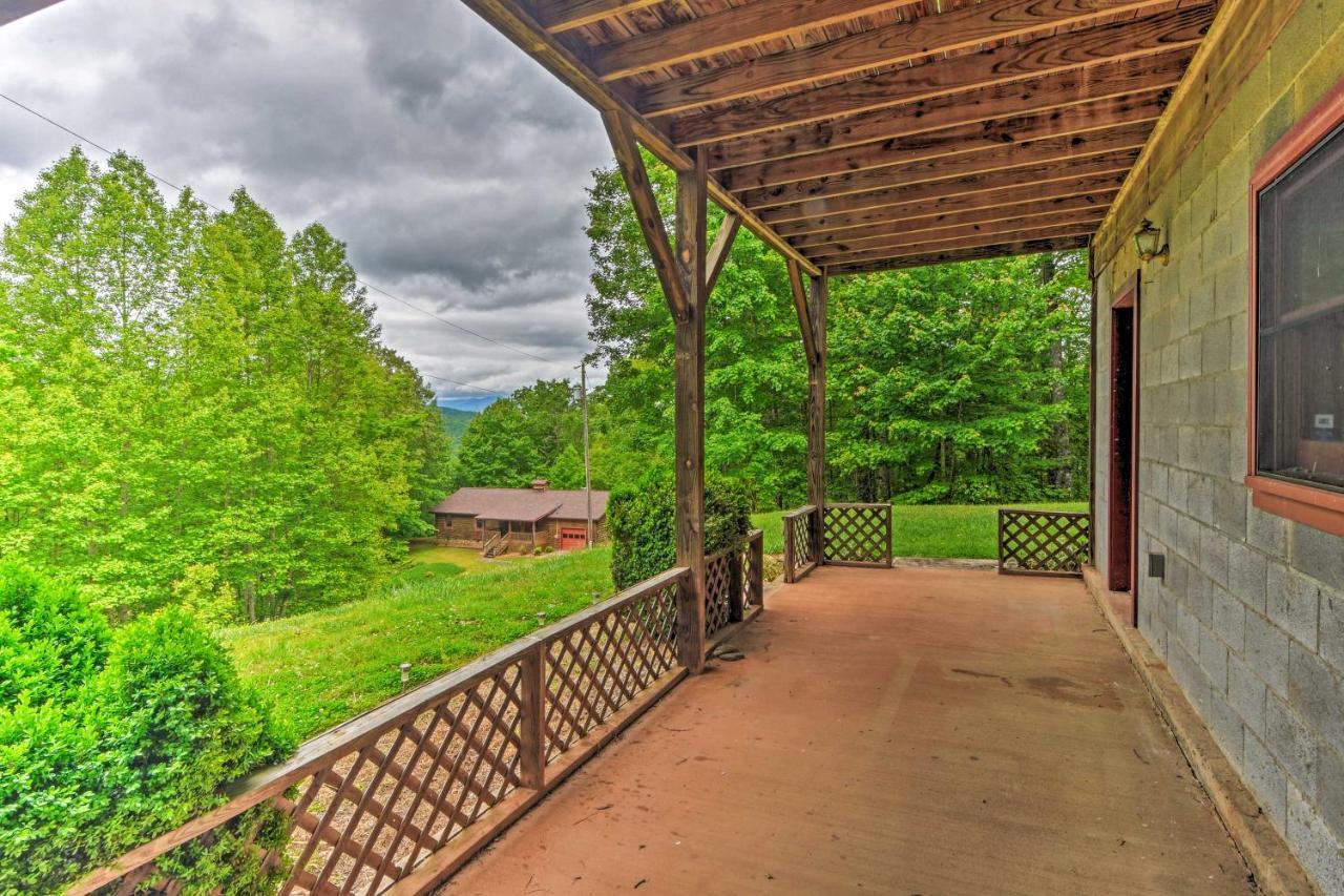 Bryson City Cabin With Hot Tub, Views And Pool Table! Esterno foto